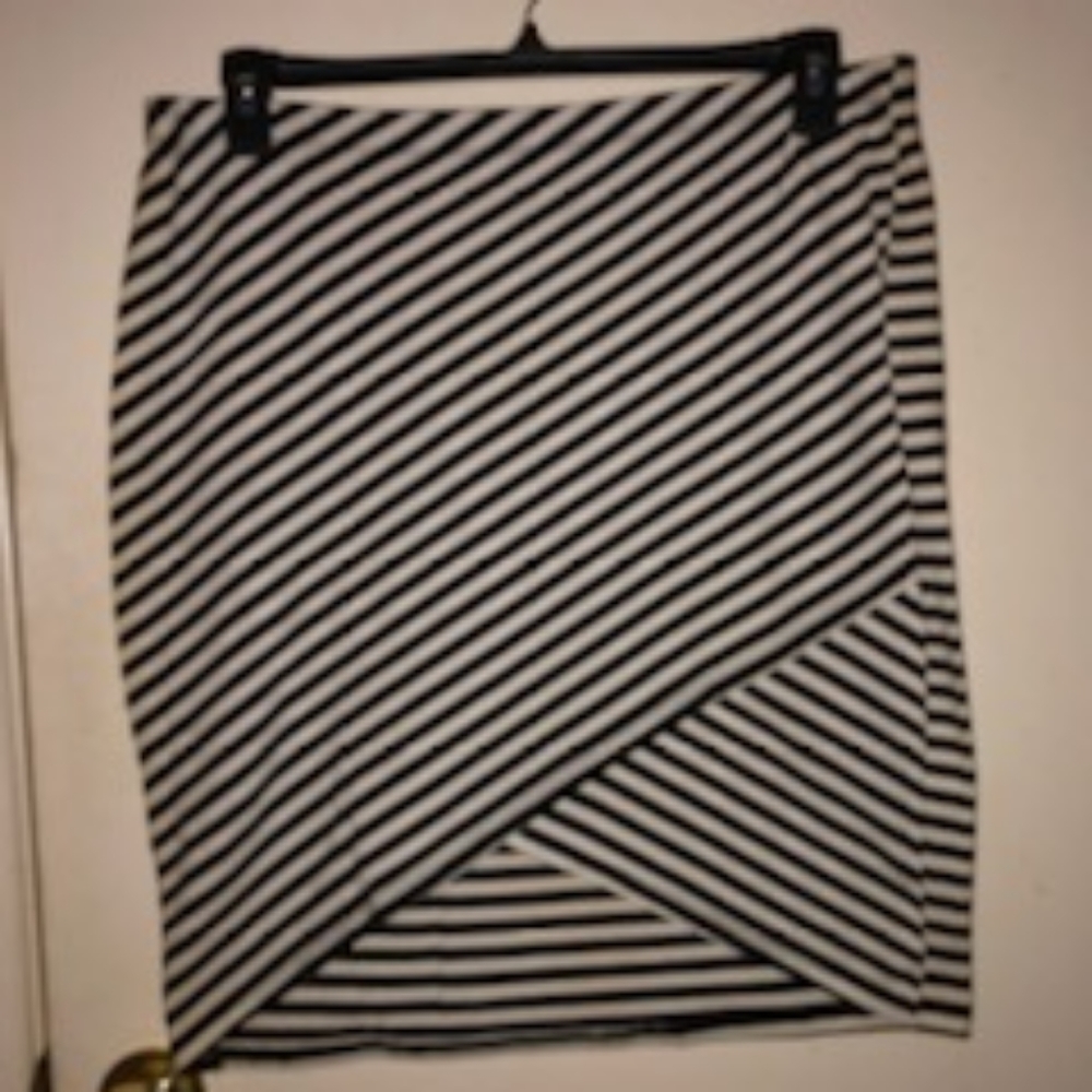 Kohl's decree mini skirt